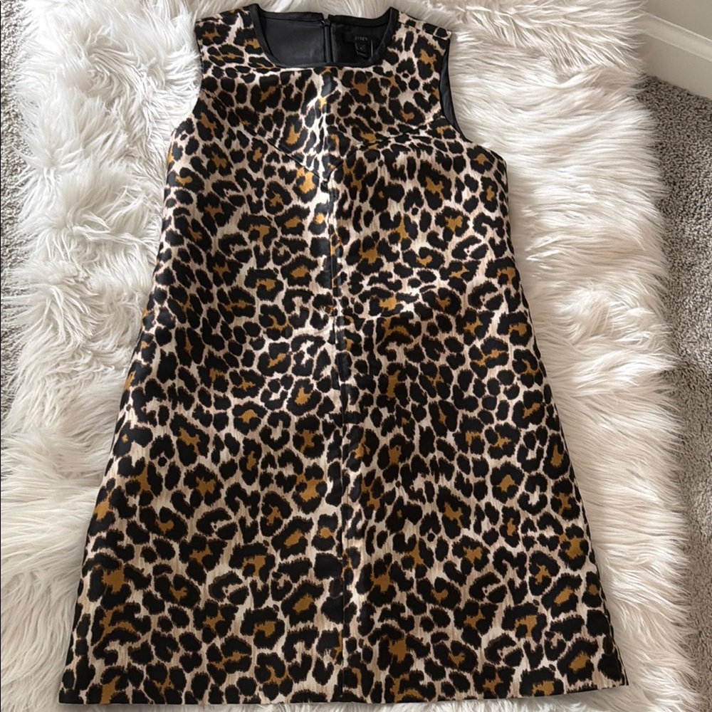 Women’s Leopard Print Shift Dress - Brown/Black